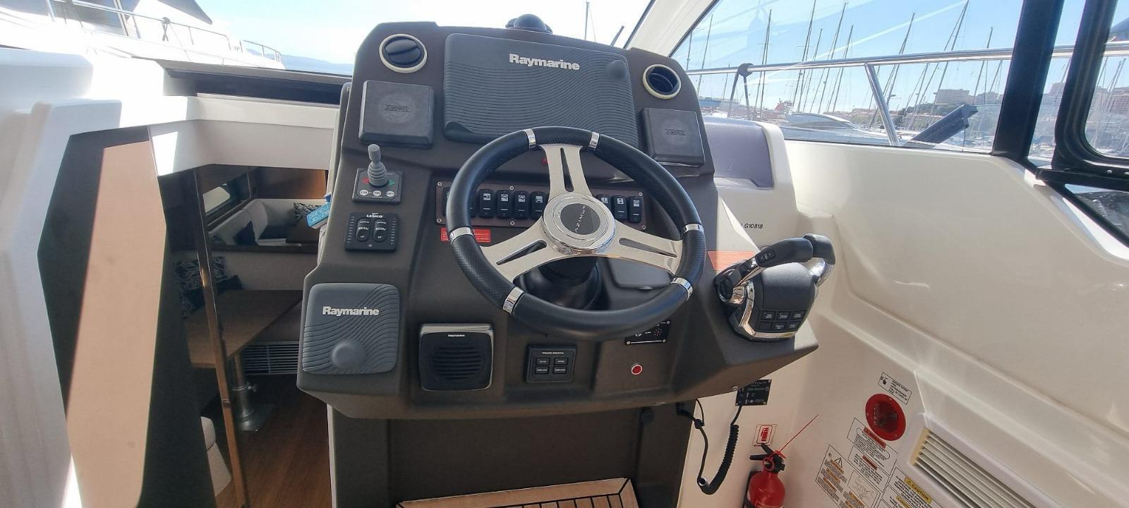 slider 13 Azimut Atlantis 43